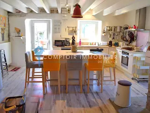Coucouron 07470 Achat / Vente maison 10 pièces t10
