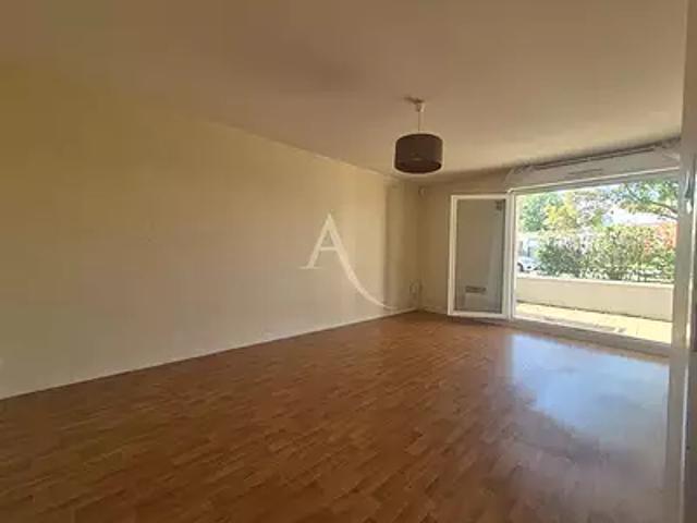 Couëron 44220 Achat / Vente appartement 3 pièces t3 terrasse parking