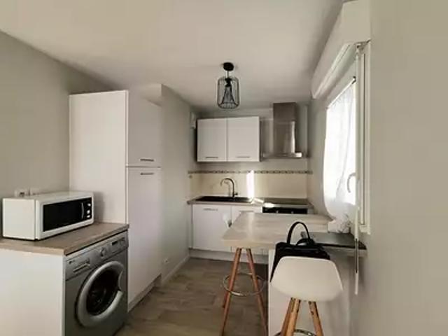 Couëron 44220 Location appartement 1 pièce t1 terrasse parking