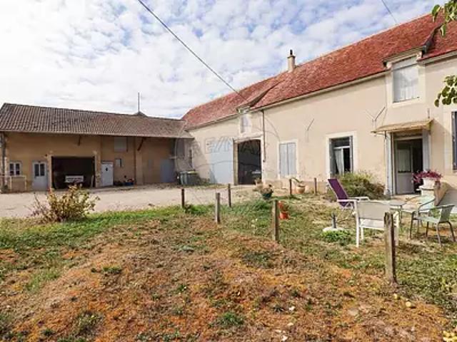 Coulanges la Vineuse 89580 Achat / Vente maison 8 pièces t8