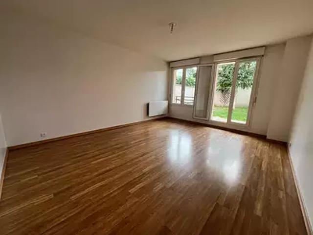 Coulommiers 77120 Location appartement 4 pièces t4 jardin terrasse