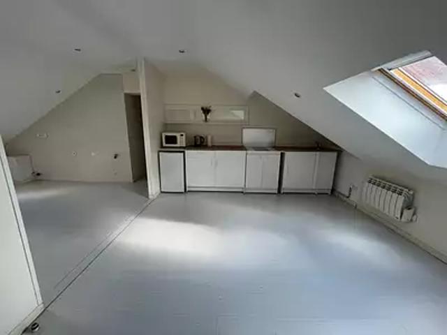 Coulommiers 77120 Location appartement 3 pièces t3 au dernier étage