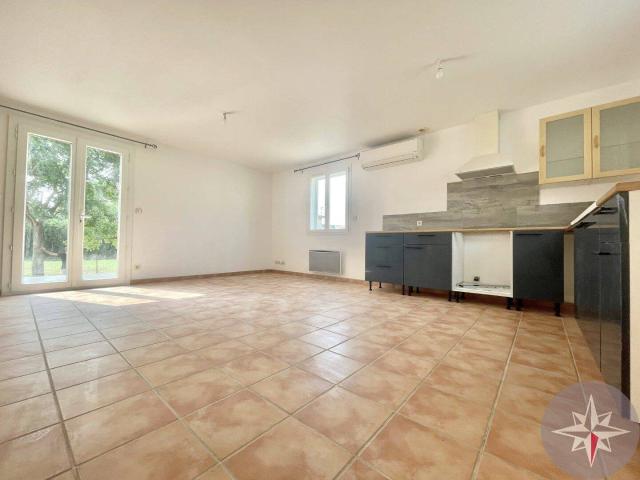 Counonterral Maison T4 avec terrasse, jardin arboré et garage