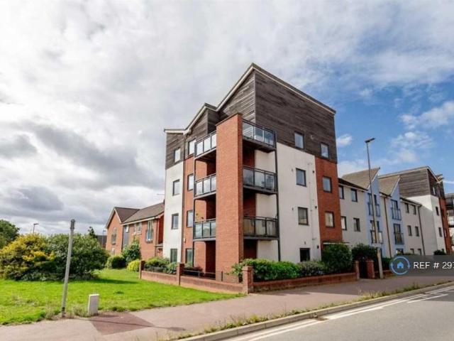 Countess Way, Broughton, Milton. 3 bed flat to rent £1,550 pcm £358 pw