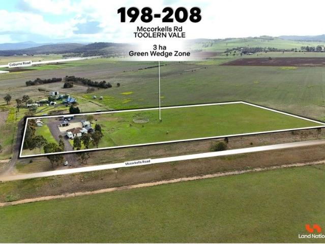 Country Calm Meets Urban Convenience 7.4 Acres of Serenity