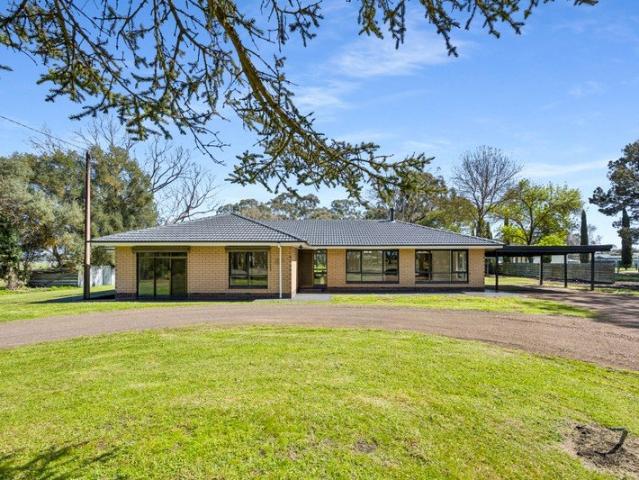 Country Charm Meets Modern Living