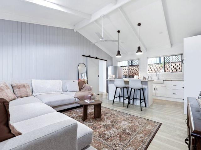Renovated Home on a Huge 955SQM Block