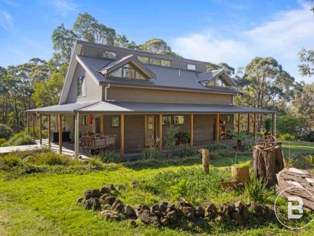 COUNTRY CHARM MEETS CONTEMPORARY LIVING ON 5 ACRES