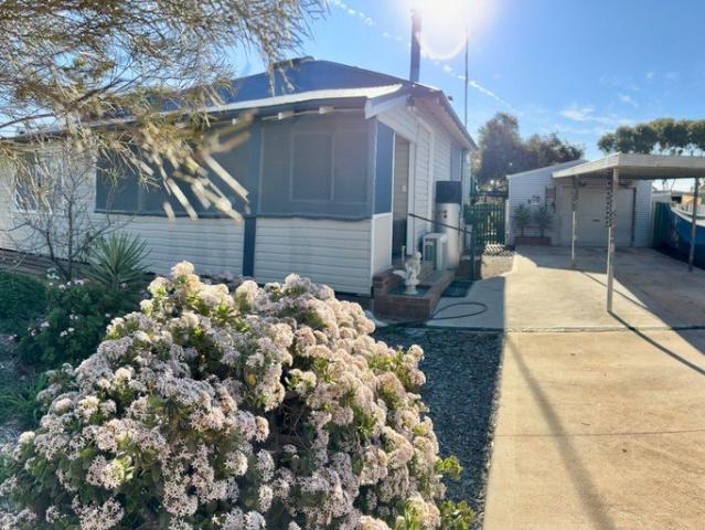 Country Charm in the Heart of Goomalling