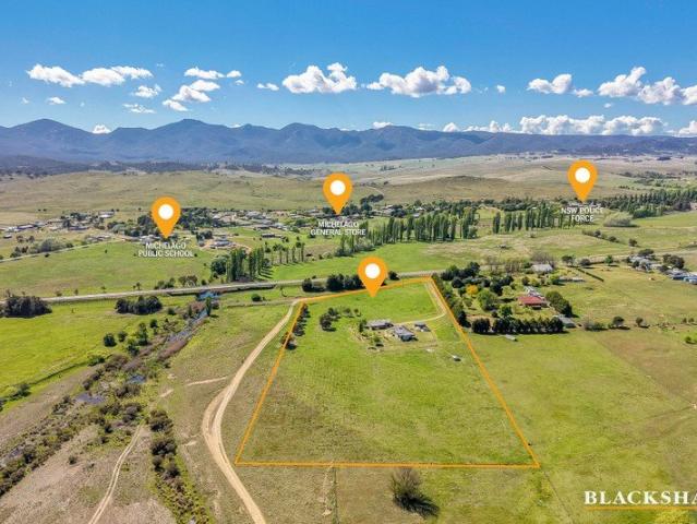 Country charm price guide $950,000 to $1,050,000