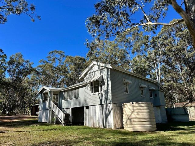 Country Charm, Space & Endless Possibilities