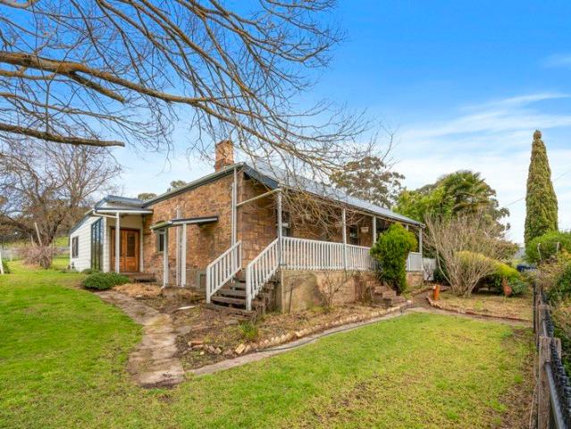 Country charm with a modern twist