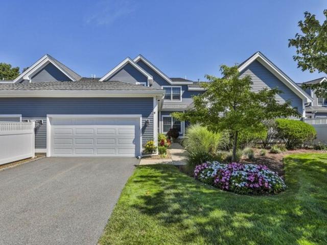 Country Club Ln Unit,middleton, Condo For Sale