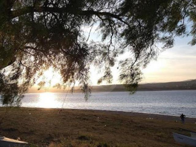 Country Club & Nautica: Terreno residencial en venta en Fraccionamiento Presa Escondida