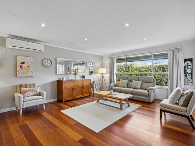 Country Comfort, Low Care Gardens: Your Next Family Home in Lobethal