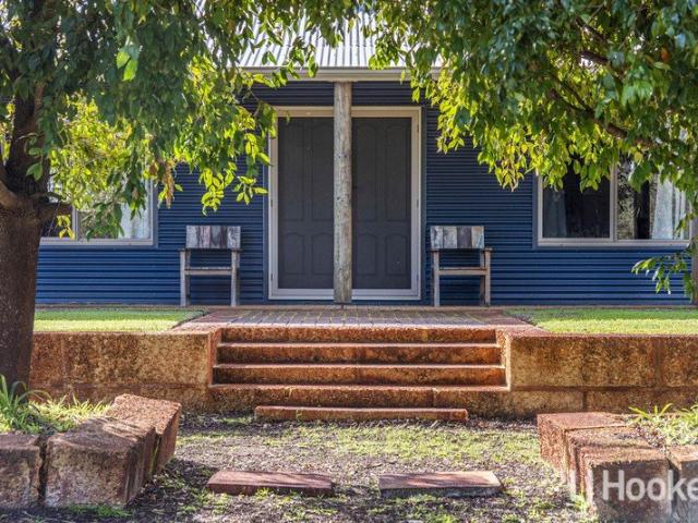 Country Comfort, Space and a Waterside Lifestyle