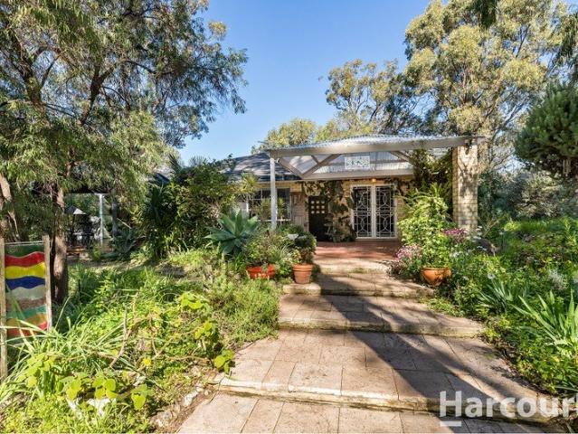 Country cottage charm with 2 sheds on 1 Acre