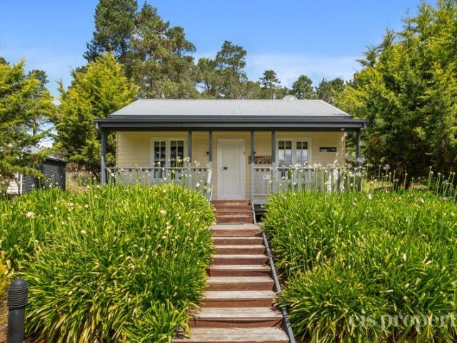 Country Cottage With Utilities Included