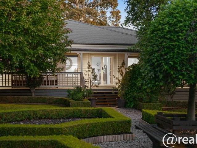 Country Elegance Meets Modern Living A Showpiece in the Heart of Drouin
