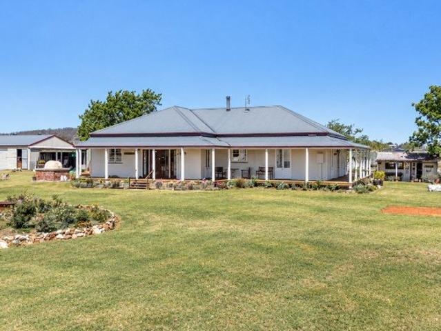 Country Elegance on Two Acres