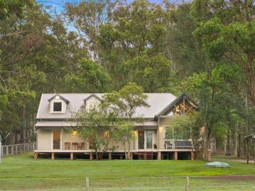 Country Elegance on 30 Private Acres