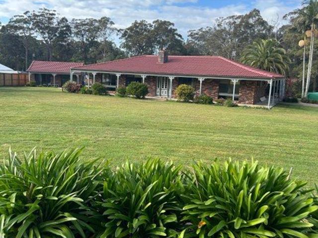 Country Estate on 3 Usable Acres Privacy, Lifestyle & Future Potential