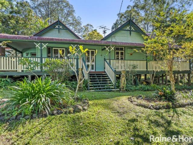 COUNTRY FARMHOUSE WITH ROOM TO MOVE