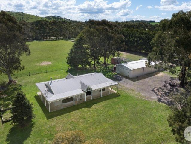 Country Getaway 9.67 Acres of Lifestyle & Opportunity