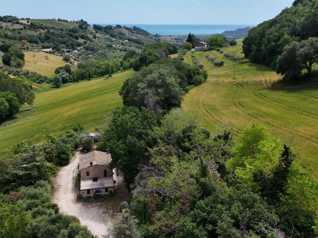 Country house in Massignano 200m² Massignano
