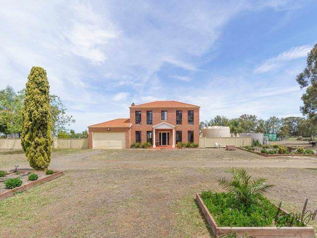 Country Luxury Meets Sustainable Living on Approximately 8 Acres