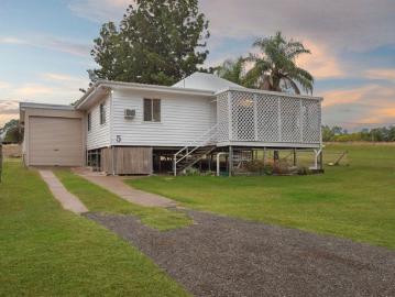 Country Life without the Acreage