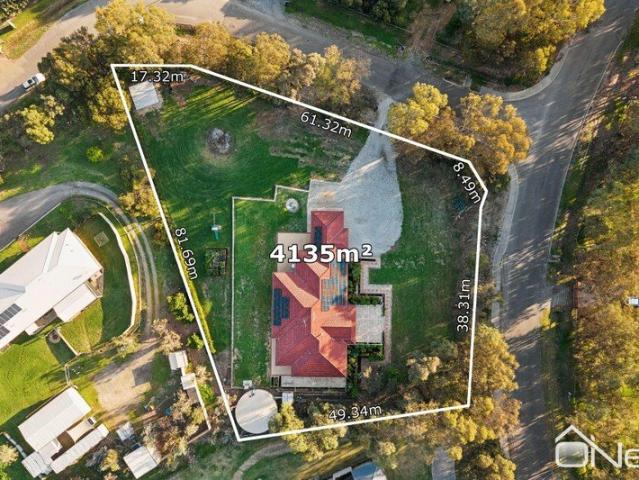 COUNTRY LIFESTYLE WITH ROOM FOR EVERYONE