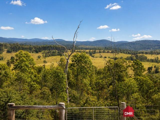 COUNTRY LIFESTYLE WITH THE COAST WITHIN REACH