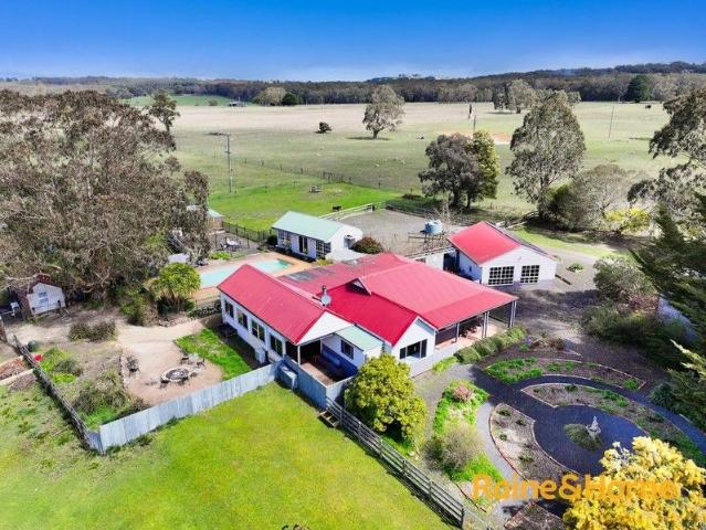 Country Lifestyle Living with Outstanding Investment Returns Fully Furnished & Move In Ready