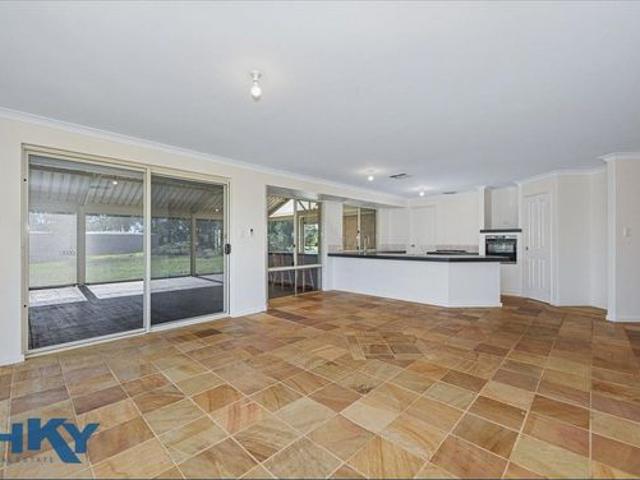 COUNTRY LIVING WITH BREATHTAKING VIEWS IN BEAUTIFUL BULLSBROOK