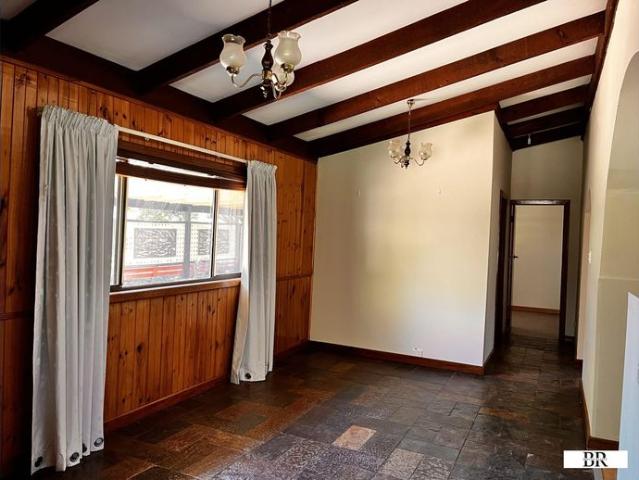Country Living with City Convenience – A Lifestyle Opportunity!