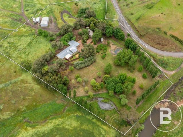 COUNTRY LIVING WITH SPACE, CHARM AND CONVENIENCE