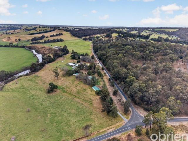 Country Living at its finest. Can you picture it?
