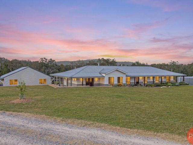COUNTRY LIVING & EASY LIFESTYLE