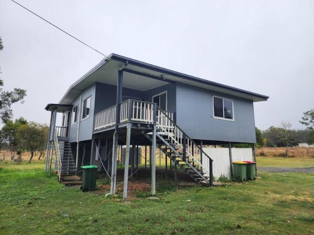 COUNTRY LIVING IN ROSEWOOD