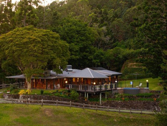 Country Retreat on 22.5 Acres World Class Panoramic Coastal Views