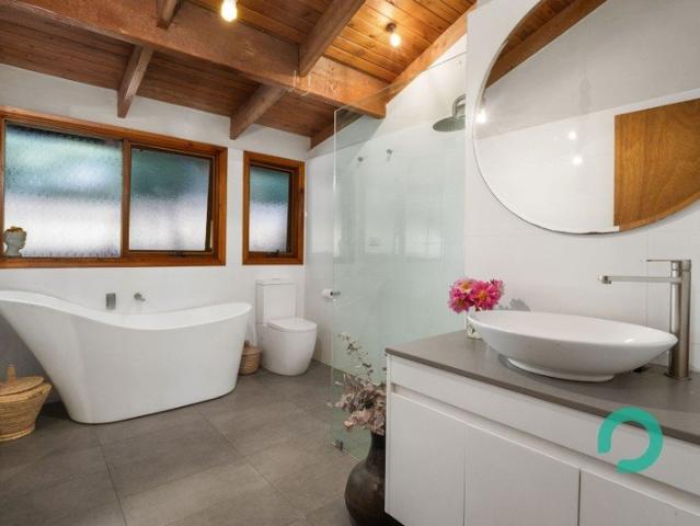 Country style living in South Lawson