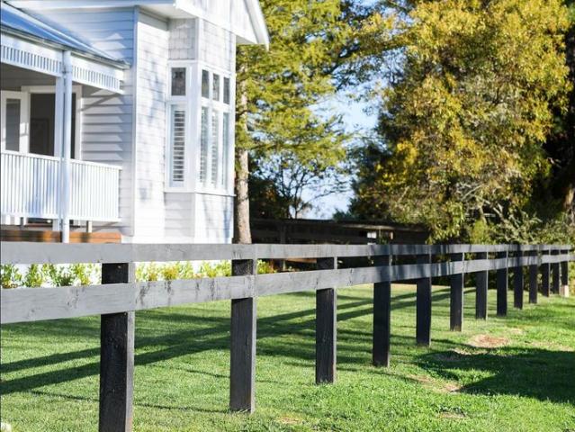 Country Style with a Touch of the Hamptons