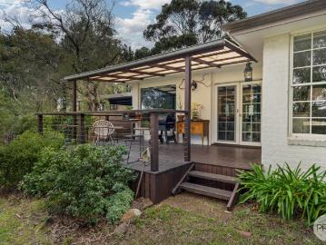 Country Serenity, City Convenience in Tightly Held Invermay