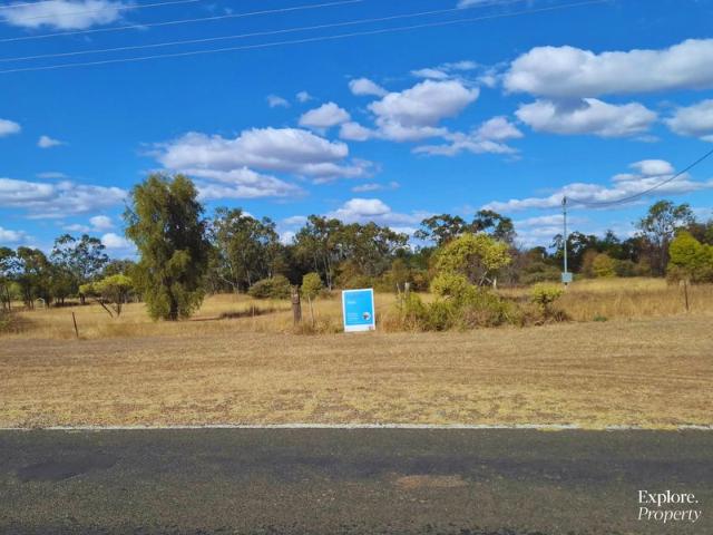 Country Space with Town Convenience 4.95 Acres