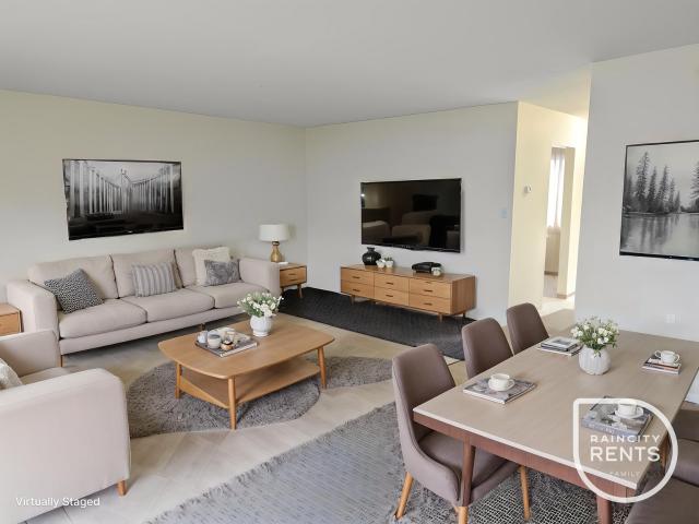 Country Squire [Up to $1,000 Bonus!] Townhouse 3 Bedroom Townhome for Rent