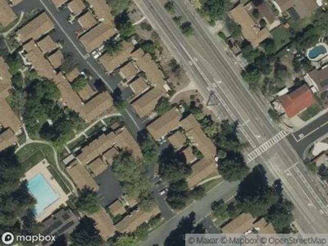 Countrywood Ct