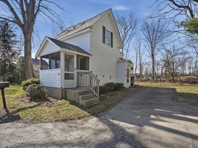County Ln, Easton, Home For Sale