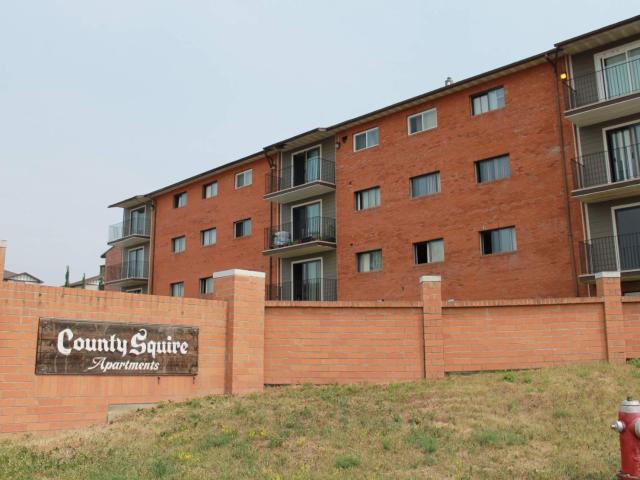 County Squire 1 Bedroom 1 Bath Apartment for Rent