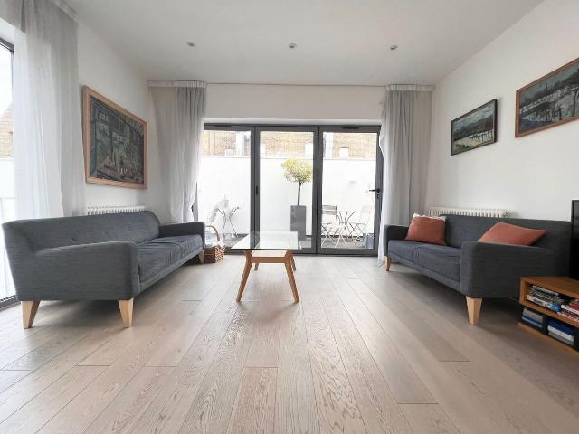 County Street SE1, 2 bed flat to rent, £3,350 pcm | PrimeLocation